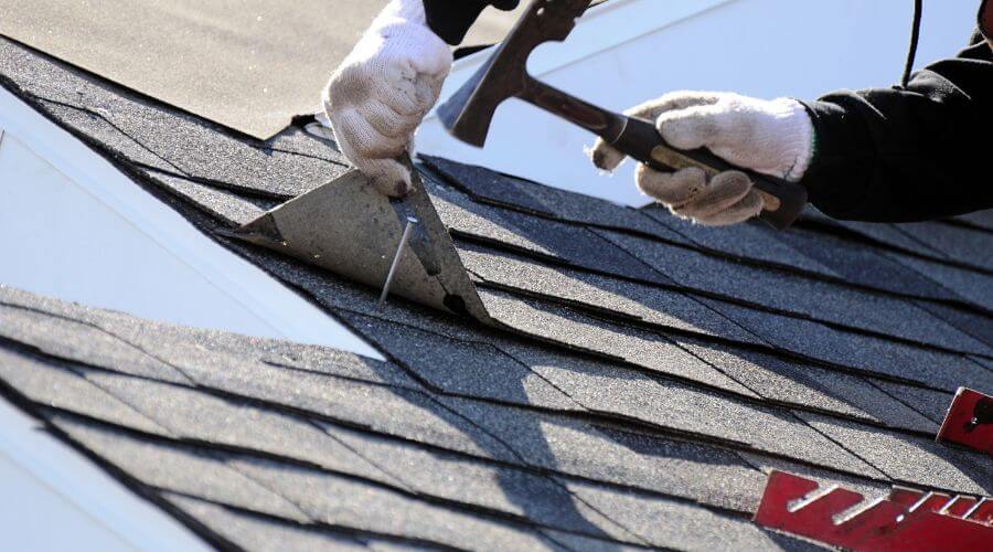 Professional gutter cleaning in Porter, ME